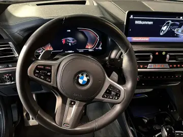 BMW X4 xDrive30i M Sport AHK LiveCockpitProf Laser