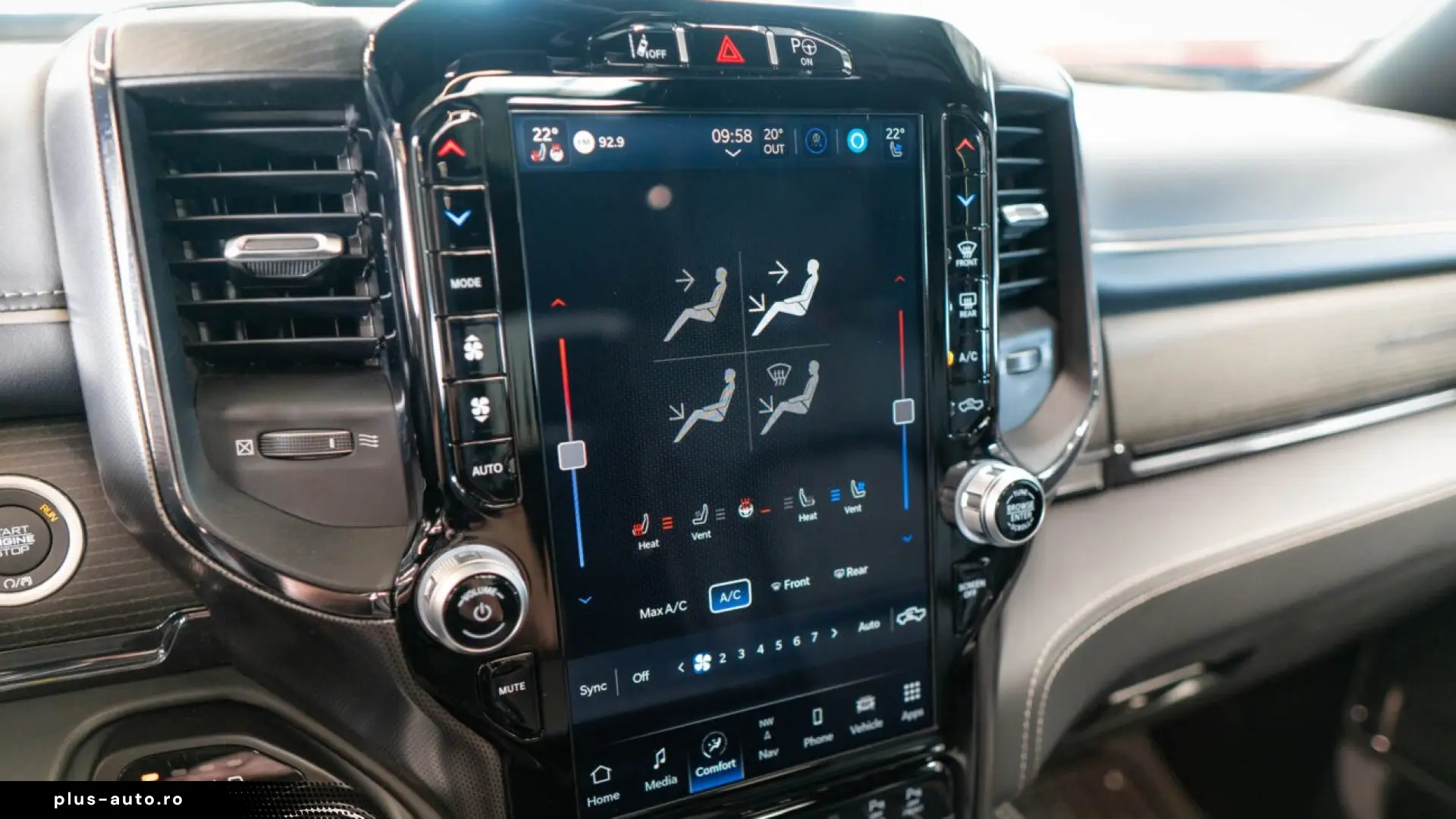 RAM 1500 LIMITED LIFT EDITION   HEMI V8   NIGHT EDITION