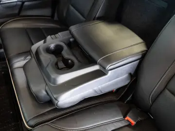 RAM 1500 LIMITED LIFT EDITION   HEMI V8   NIGHT EDITION