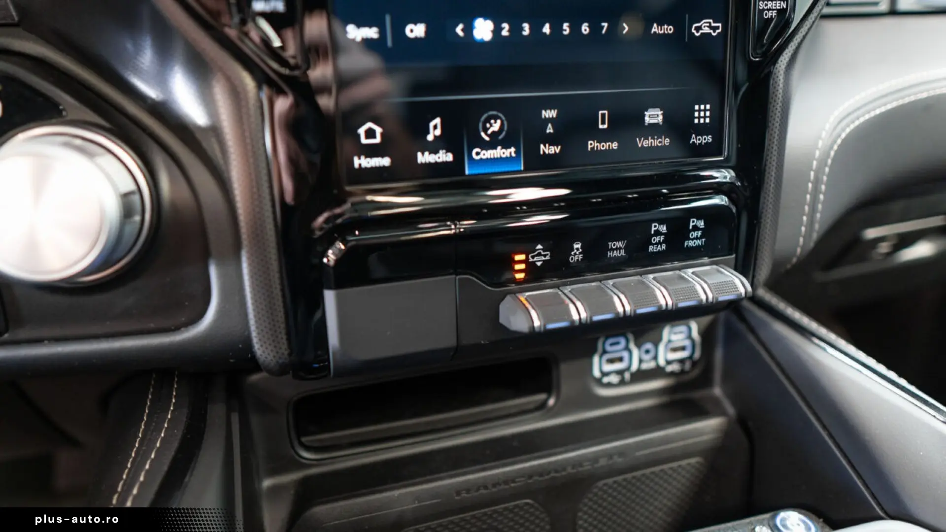 RAM 1500 LIMITED LIFT EDITION   HEMI V8   NIGHT EDITION
