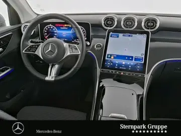 MERCEDES-BENZ GLC 300 de 4M AdvancedPLUS Pano AHK Distro 360