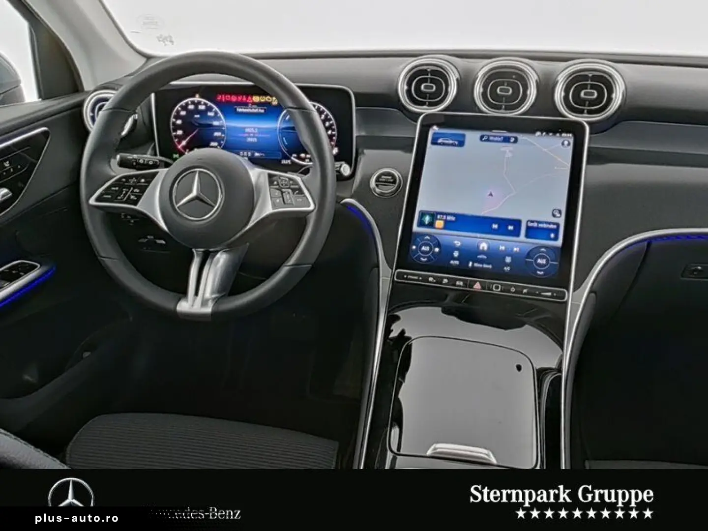 MERCEDES-BENZ GLC 300 de 4M AdvancedPLUS Pano AHK Distro 360