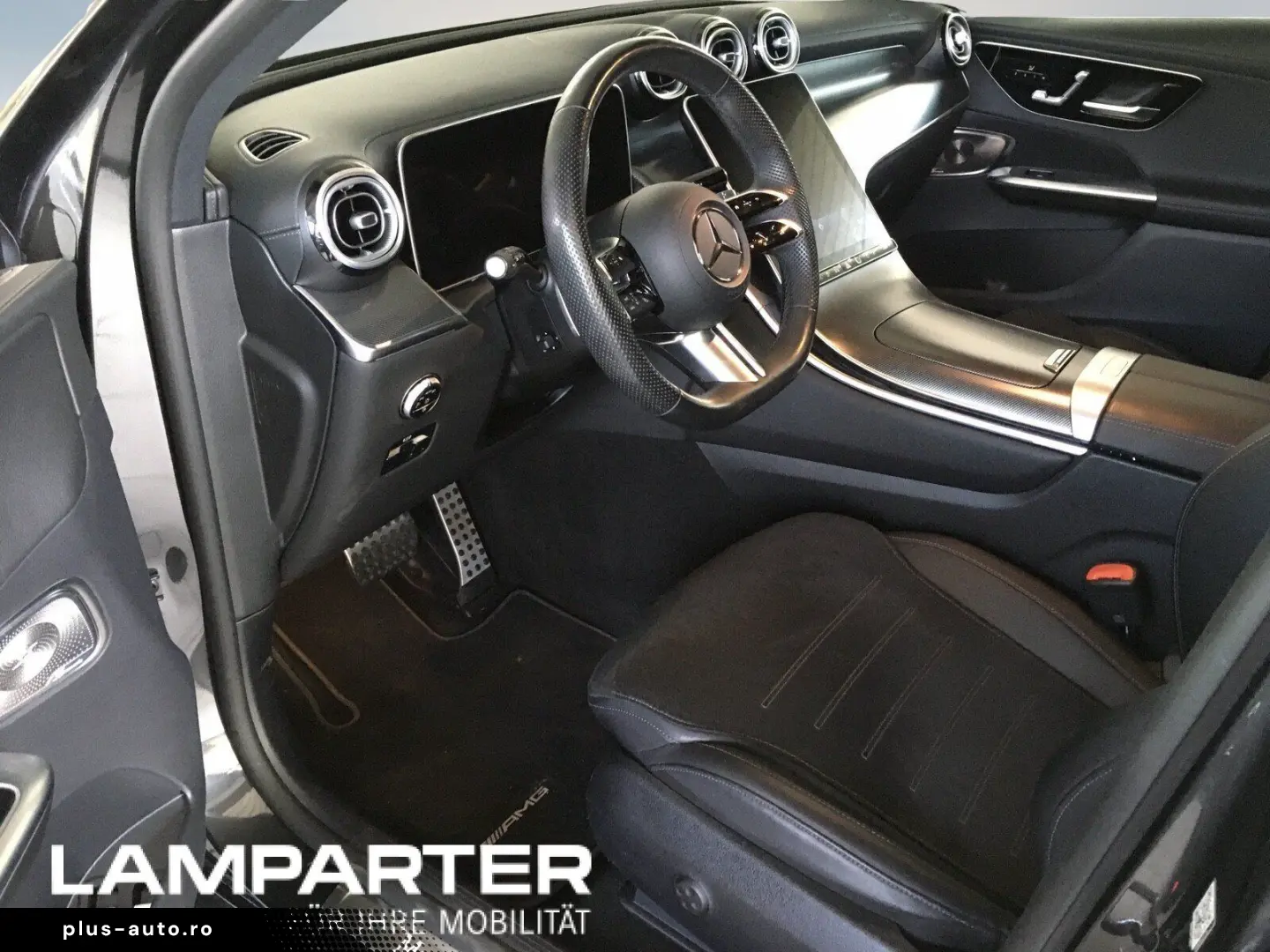 MERCEDES-BENZ GLC 300 e 4M AMG NAV LED DIS TOT MEM A&hellip;