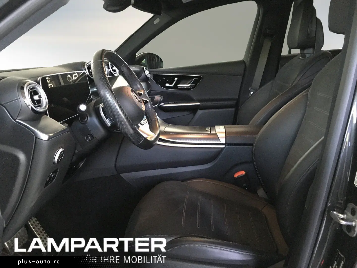 MERCEDES-BENZ GLC 300 e 4M AMG NAV LED DIS TOT MEM A&hellip;