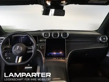 MERCEDES-BENZ GLC 300 e 4M AMG NAV LED DIS TOT MEM A…