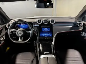 MERCEDES-BENZ GLC 300 de AMG 4M Leder 360  eleHe Sou…