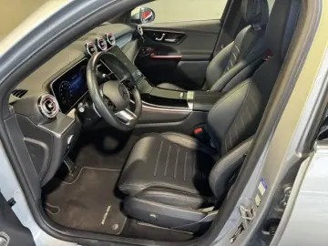 MERCEDES-BENZ GLC 300 de AMG 4M Leder 360  eleHe Sou…