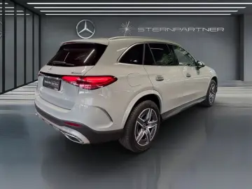MERCEDES-BENZ GLC 300 e 4M AMG LED AMBIE BURM®3D 360 KAM AHK