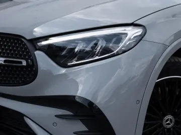 MERCEDES-BENZ GLC 300 de 4M AMG-Sport 360 Pano Burm …
