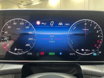 MERCEDES-BENZ GLC 300 de 4M AMG DIGITAL DISTRONIC NA…