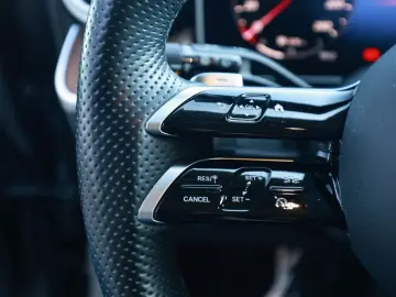 MERCEDES-BENZ GLC 300 de 4M AMG Sport Premium  NIGHT…