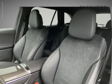 MERCEDES-BENZ GLC 300 de 4M AMG Line Distronic AHK Keyless