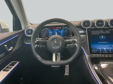 MERCEDES-BENZ GLC 300 de 4M AMG PREMIUM Pano AHK 360…