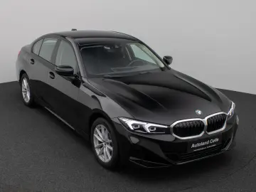 BMW 318i Sedan