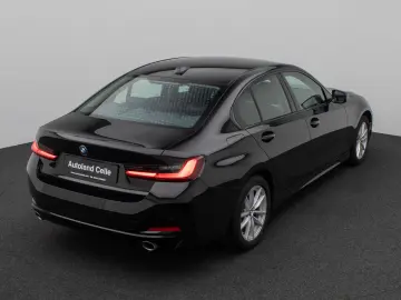 BMW 318i Sedan