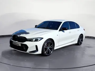 BMW 318i M SPORT Sedan