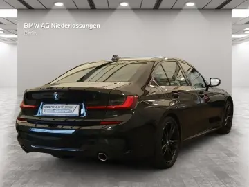 BMW 318i Limousine M Sport Harman Kardon