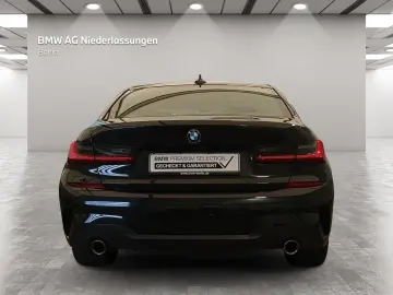 BMW 318i Limousine M Sport Harman Kardon