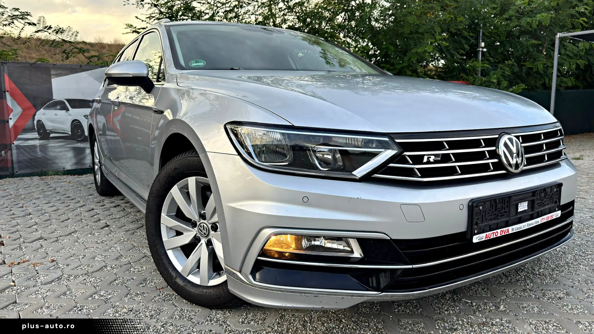 VW Passat Variant 2.0 TDI 4Motion DSG  R-Line Exterior