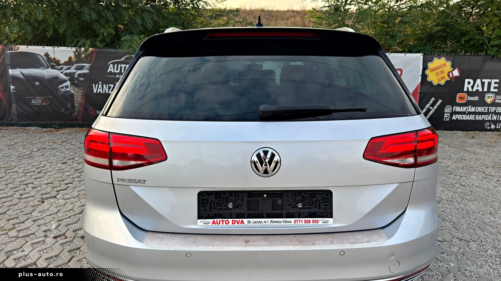 VW Passat Variant 2.0 TDI 4Motion DSG  R-Line Exterior