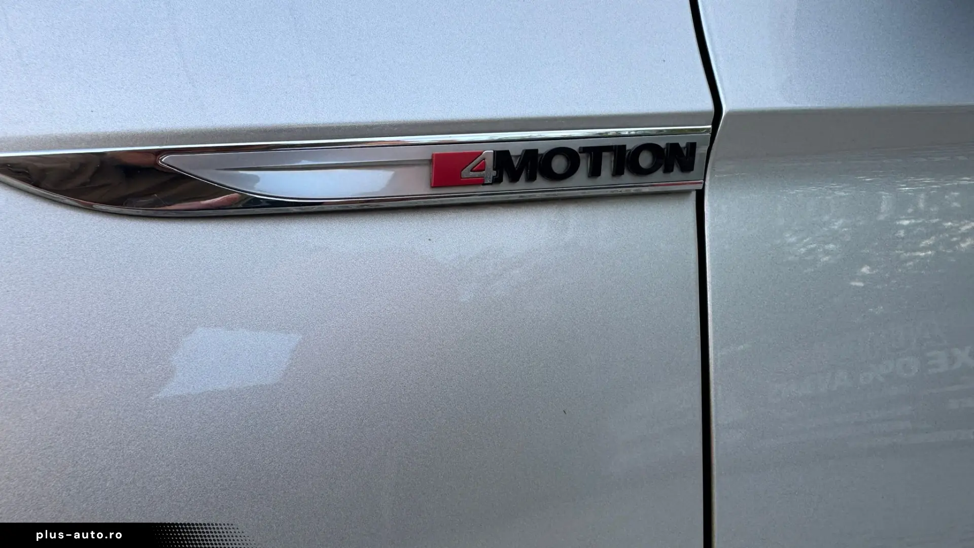 VW Passat Variant 2.0 TDI 4Motion DSG  R-Line Exterior