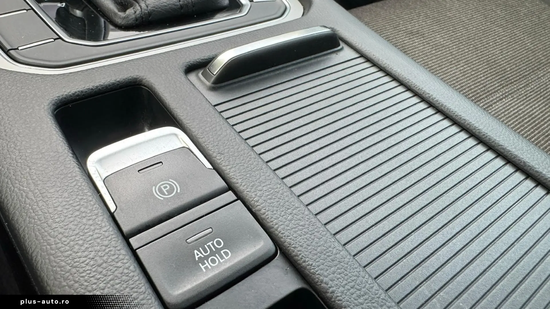 VW Passat Variant 2.0 TDI 4Motion DSG  R-Line Exterior