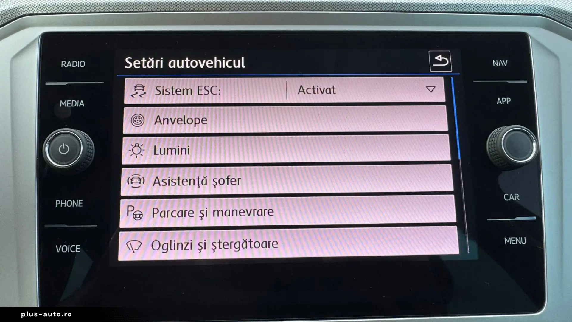 VW Passat Variant 2.0 TDI 4Motion DSG  R-Line Exterior