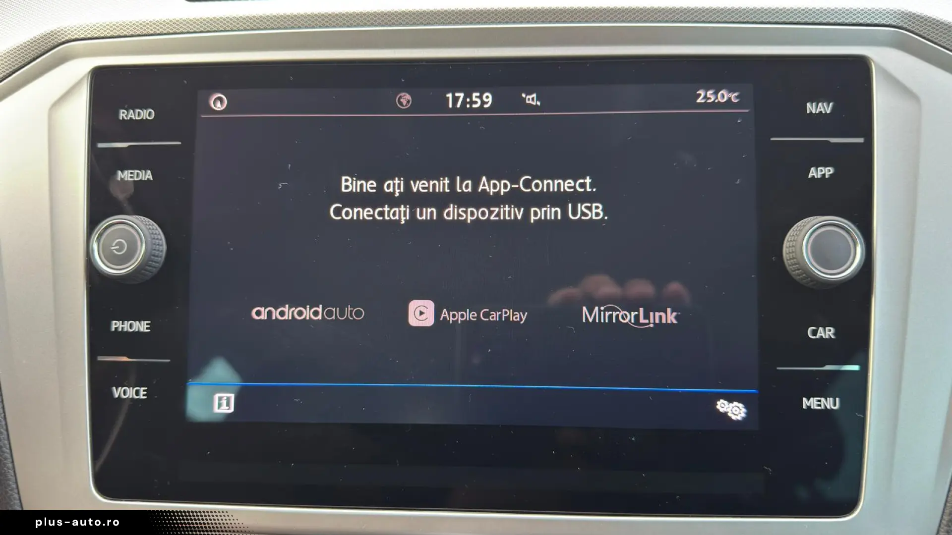 VW Passat Variant 2.0 TDI 4Motion DSG  R-Line Exterior