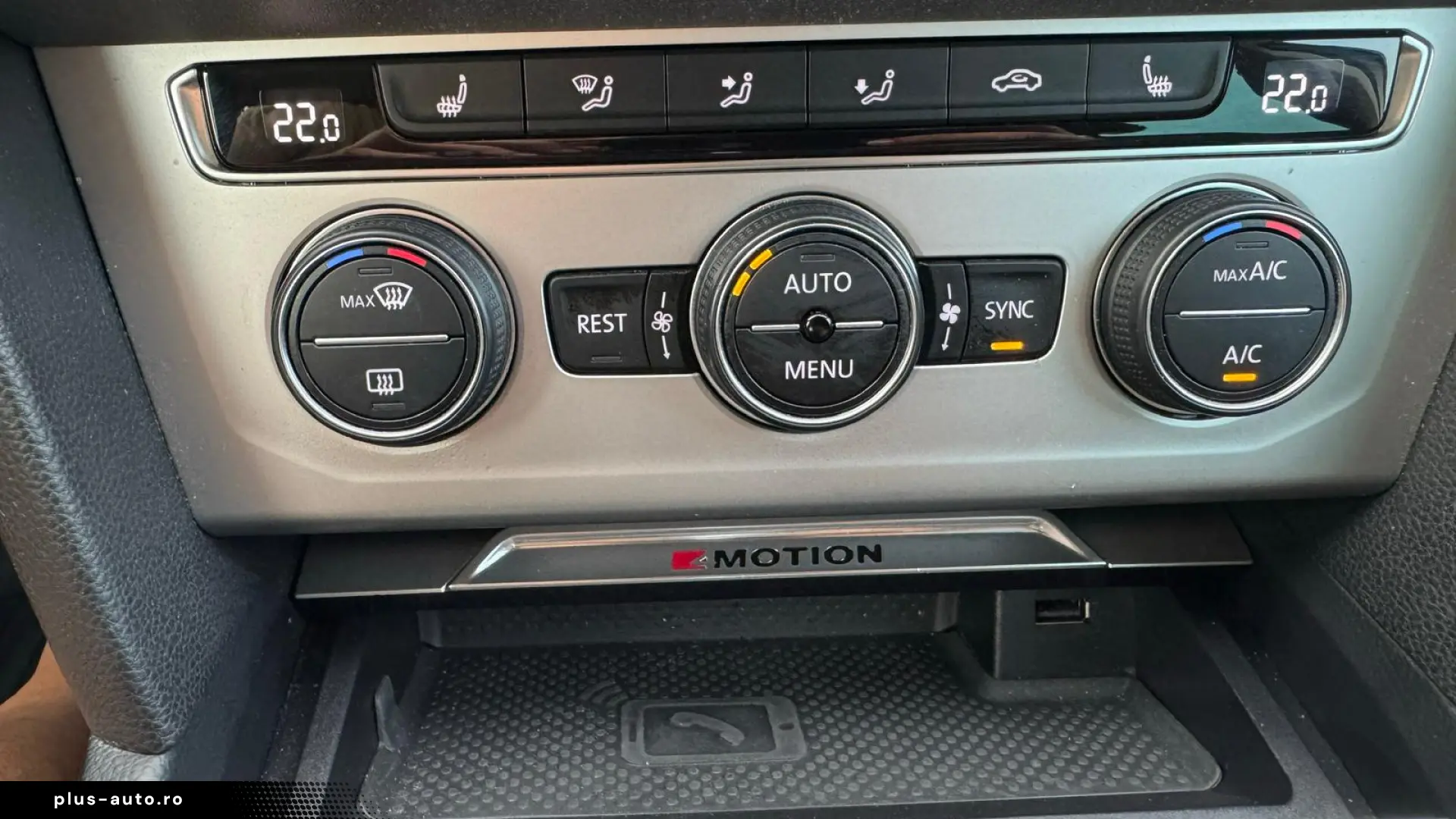 VW Passat Variant 2.0 TDI 4Motion DSG  R-Line Exterior