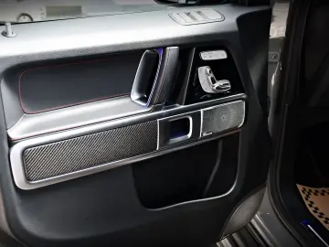 MERCEDES-BENZ G 63 AMG   G manufaktur   Sternenhimmel   Grey