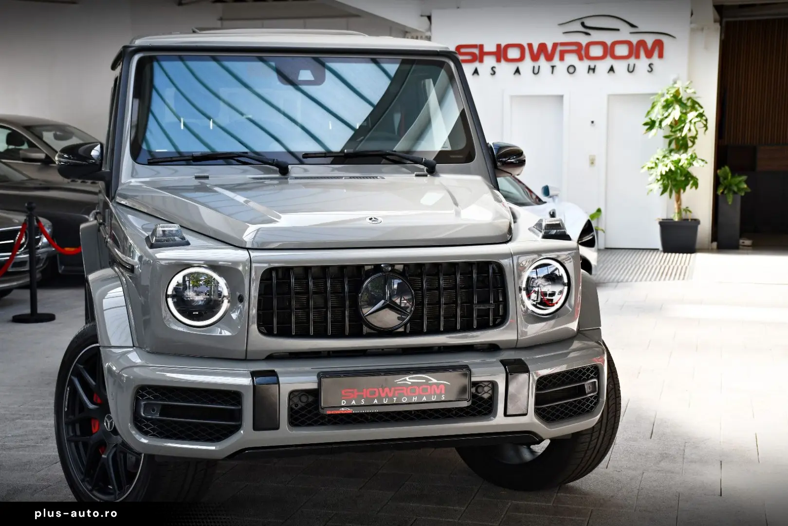 MERCEDES-BENZ G 63 AMG   G manufaktur   Sternenhimmel   Grey