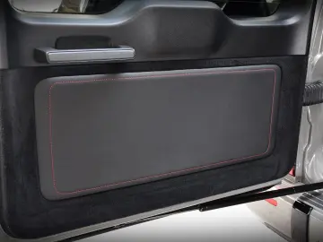 MERCEDES-BENZ G 63 AMG   G manufaktur   Sternenhimmel   Grey