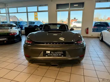 PORSCHE 718 Boxster 20 Zoll   BOSE   Bi-Color   PCM-Navi