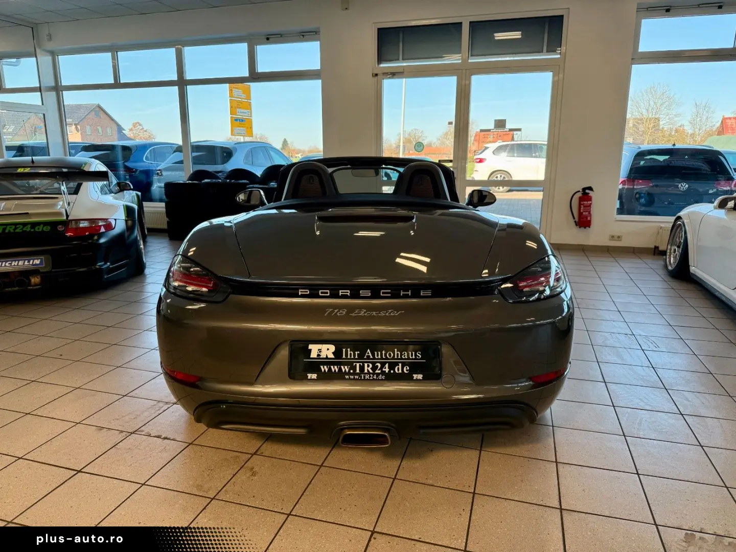PORSCHE 718 Boxster 20 Zoll   BOSE   Bi-Color   PCM-Navi