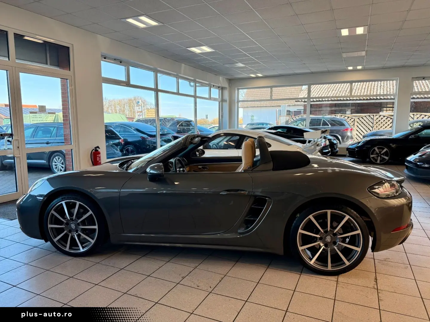 PORSCHE 718 Boxster 20 Zoll   BOSE   Bi-Color   PCM-Navi