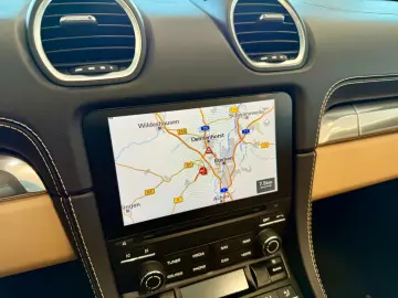 PORSCHE 718 Boxster 20 Zoll   BOSE   Bi-Color   PCM-Navi
