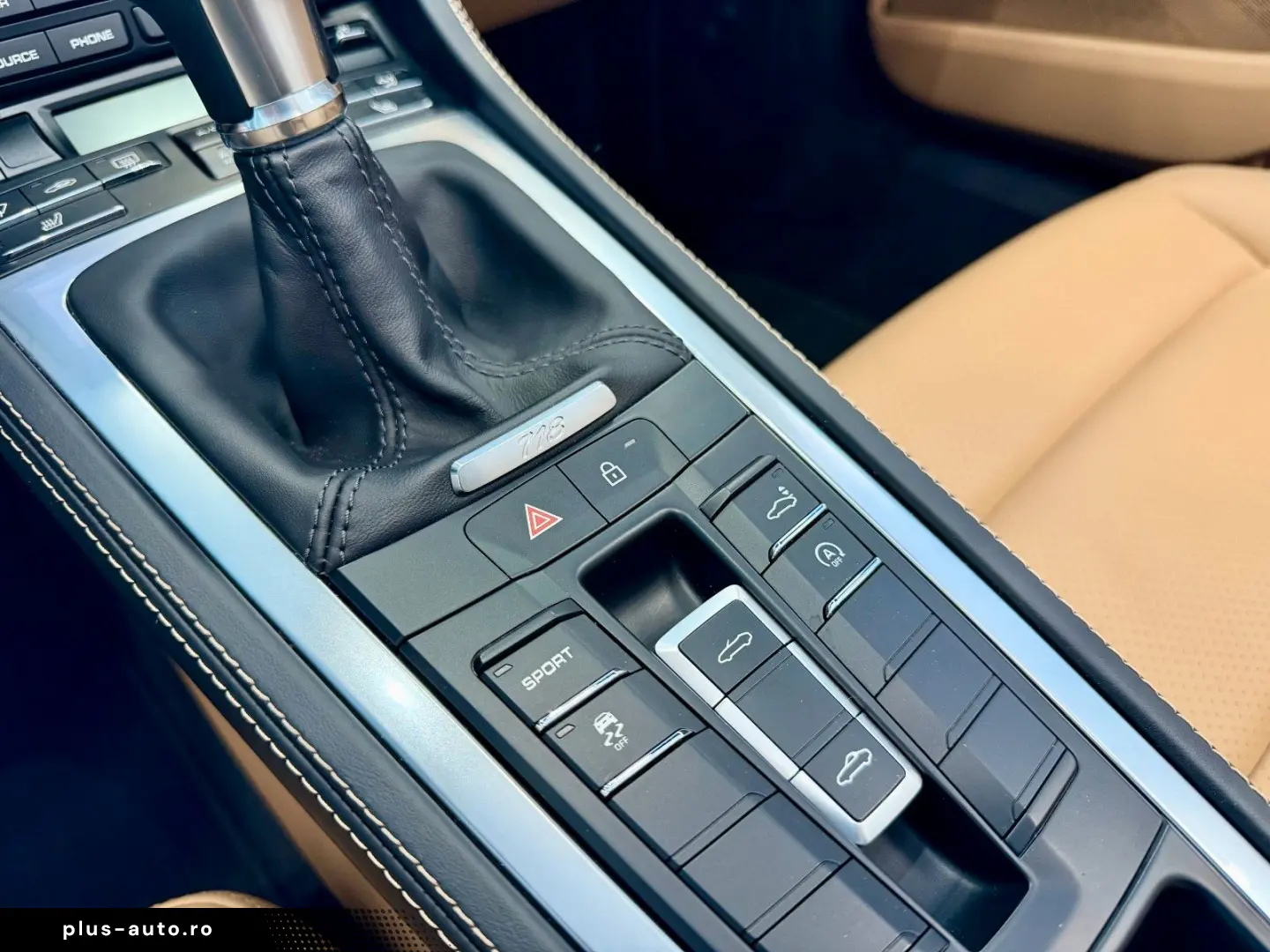 PORSCHE 718 Boxster 20 Zoll   BOSE   Bi-Color   PCM-Navi
