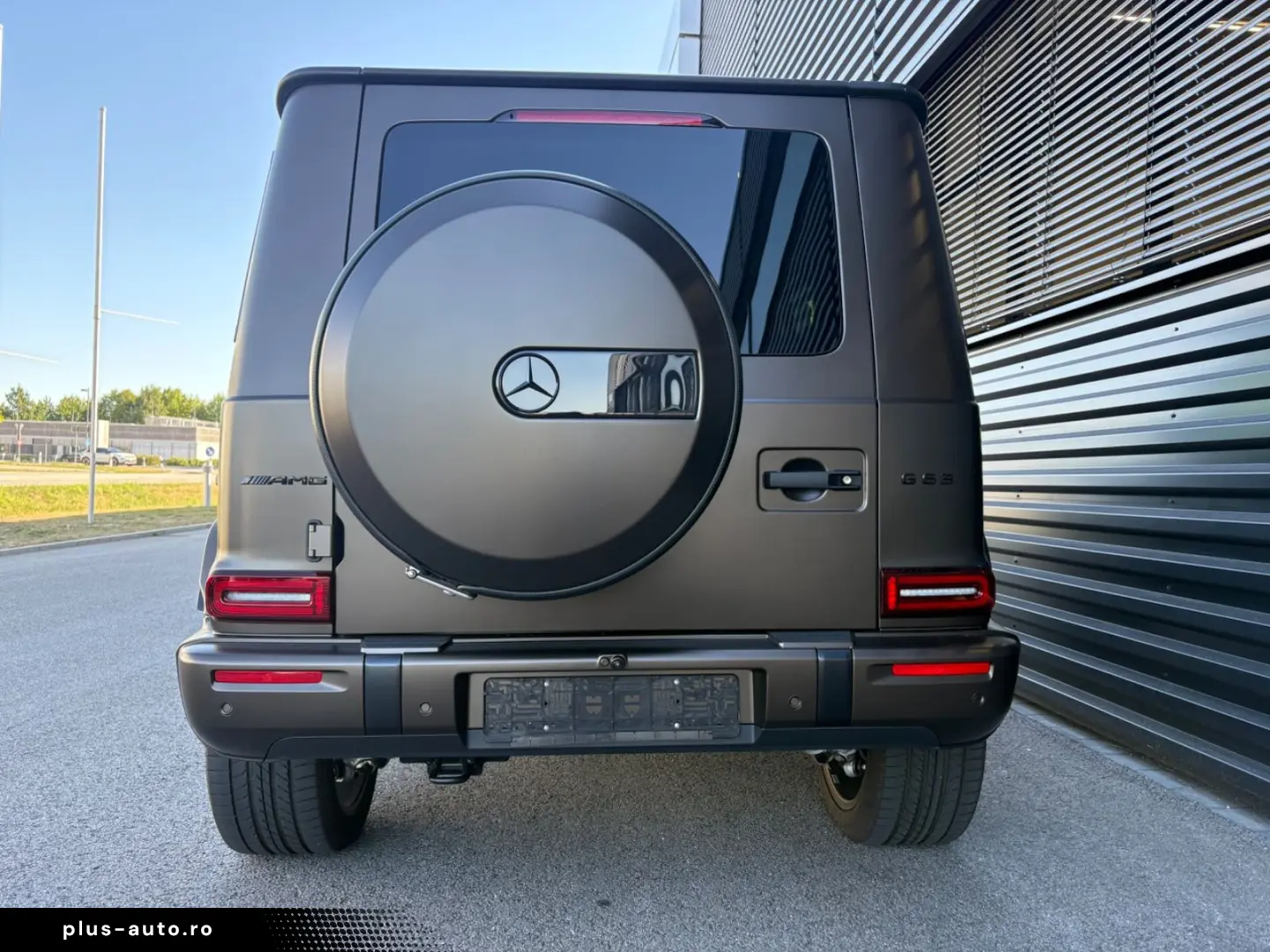 MERCEDES-BENZ G 63 AMG MEGAVOLL-1.HAND-1700 KM !! FACELIFT