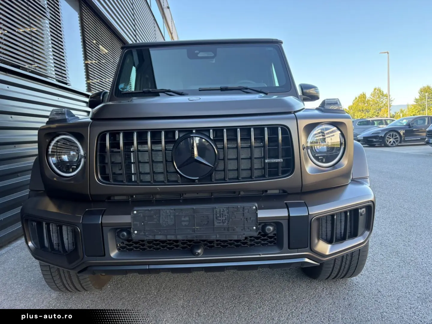MERCEDES-BENZ G 63 AMG MEGAVOLL-1.HAND-1700 KM !! FACELIFT