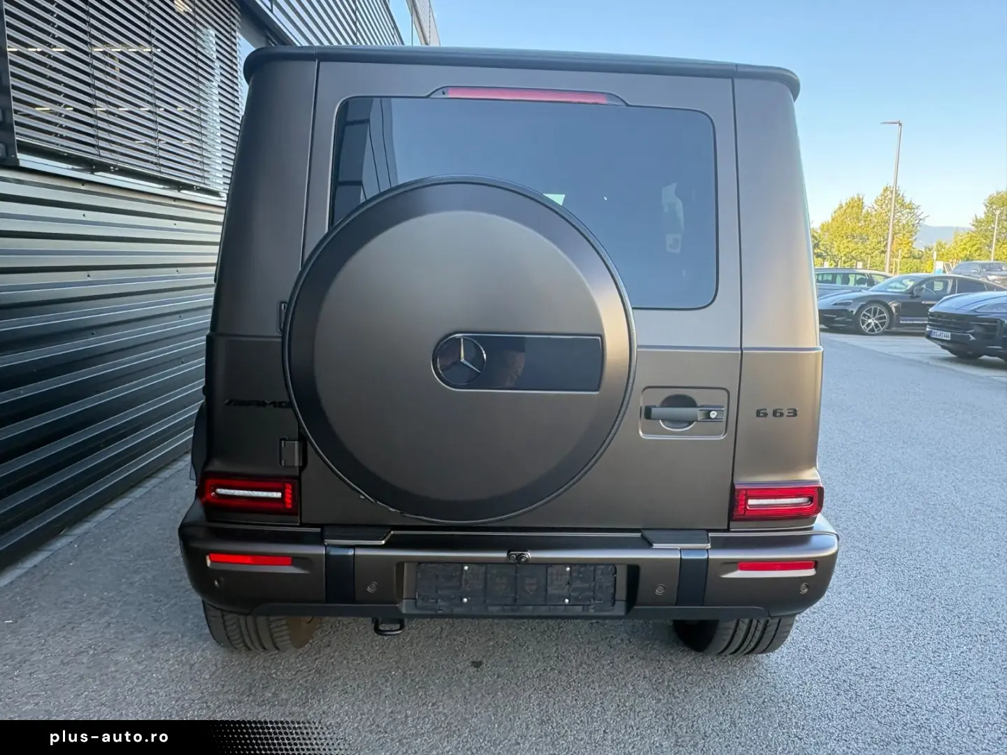 MERCEDES-BENZ G 63 AMG MEGAVOLL-1.HAND-1700 KM !! FACELIFT