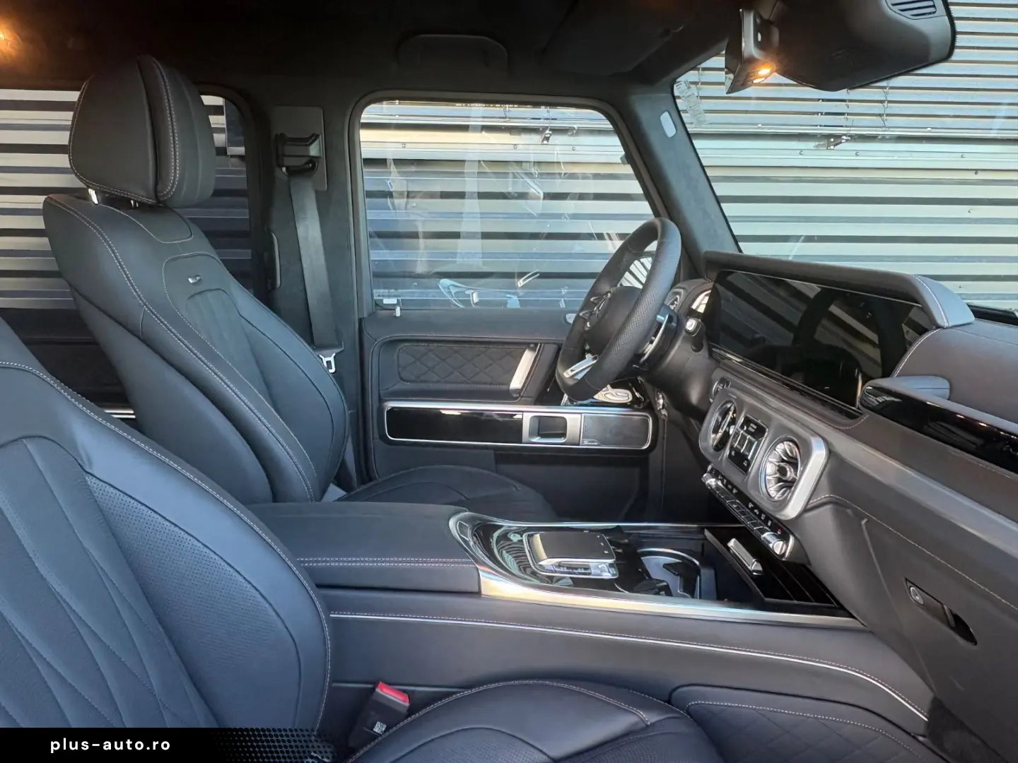 MERCEDES-BENZ G 63 AMG MEGAVOLL-1.HAND-1700 KM !! FACELIFT