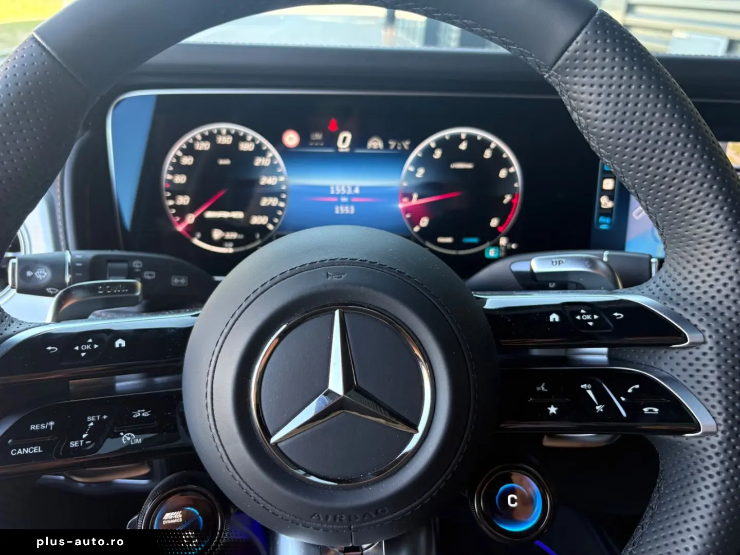 MERCEDES-BENZ G 63 AMG MEGAVOLL-1.HAND-1700 KM !! FACELIFT