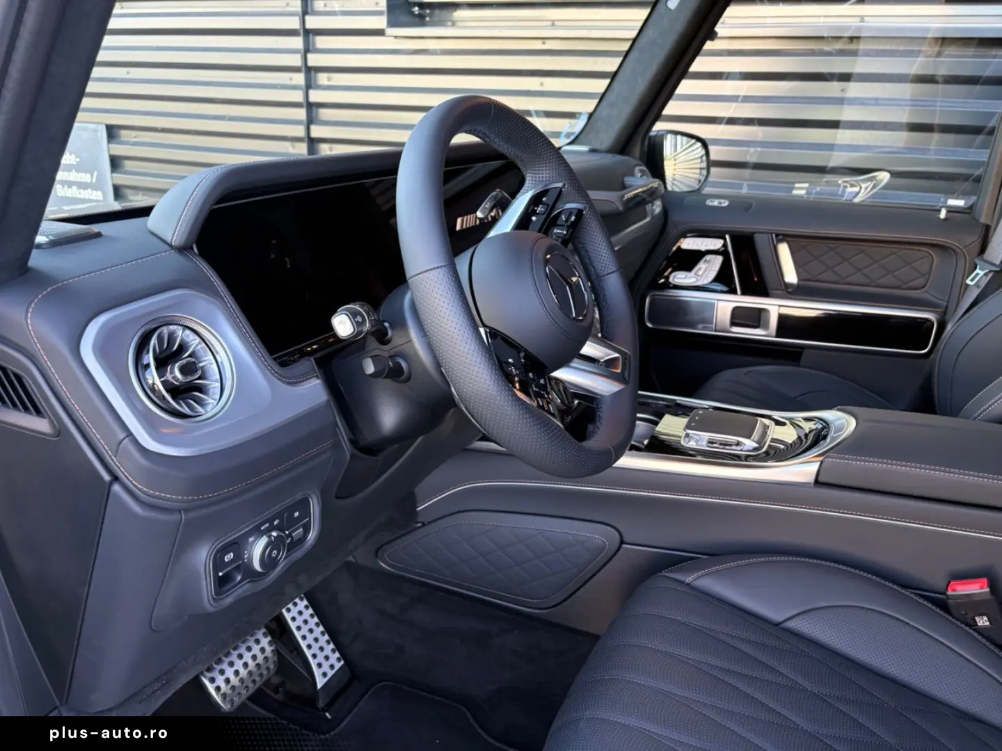 MERCEDES-BENZ G 63 AMG MEGAVOLL-1.HAND-1700 KM !! FACELIFT