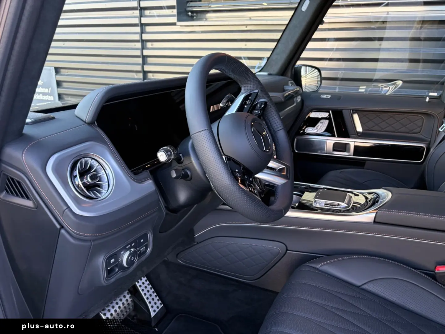 MERCEDES-BENZ G 63 AMG MEGAVOLL-1.HAND-1700 KM !! FACELIFT