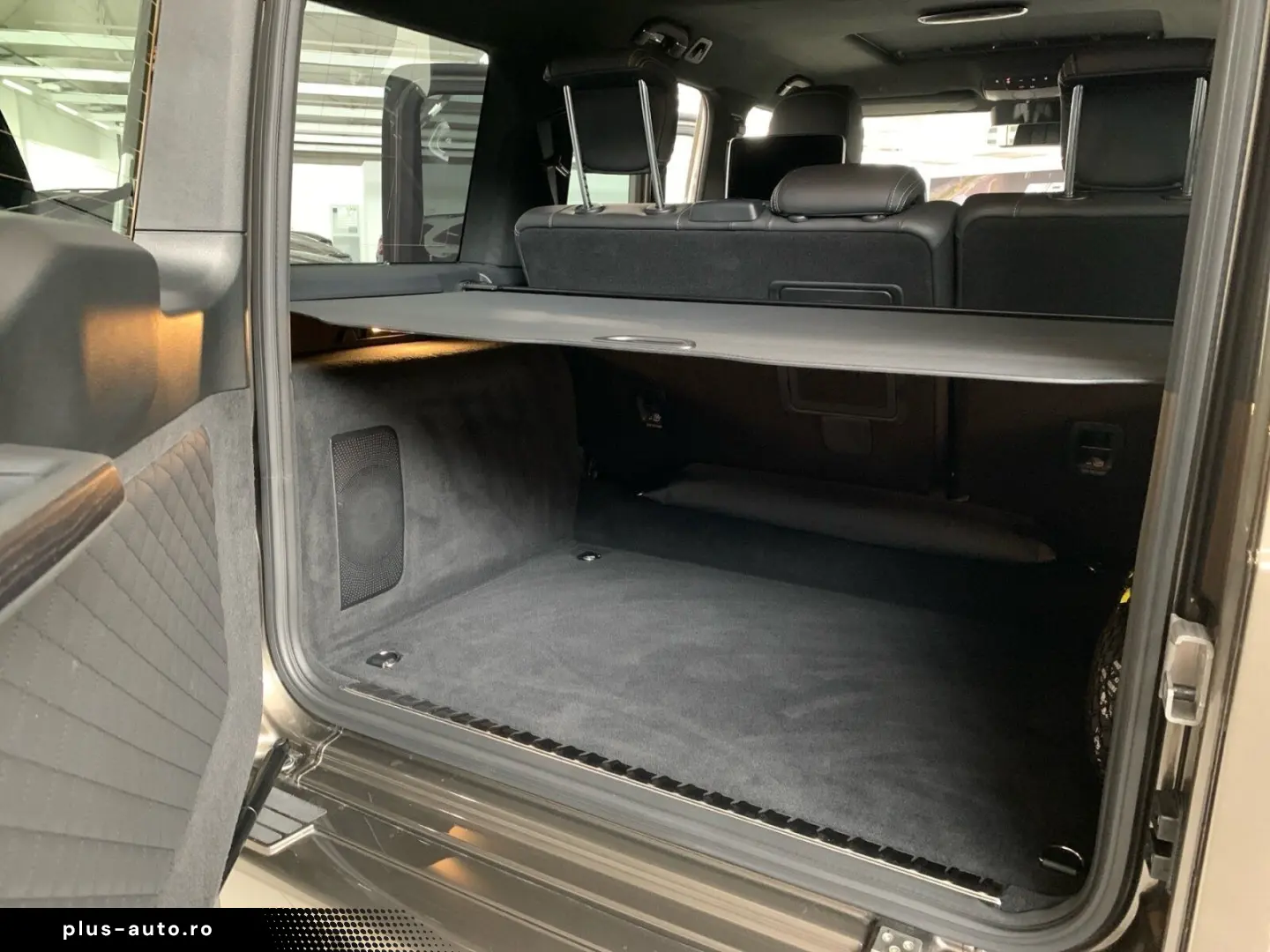 MERCEDES-BENZ AMG G 63  NIGHT AHK SDACH MBEAM DISTR STHZ KAM