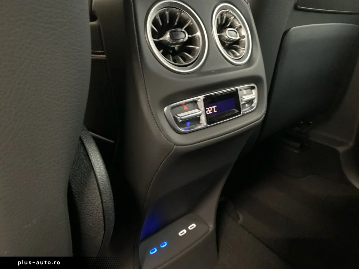 MERCEDES-BENZ AMG G 63  NIGHT AHK SDACH MBEAM DISTR STHZ KAM