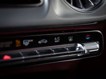 MERCEDES-BENZ G 450d AMG-Line SUPERIOR MBEAM DISTR G…