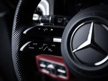 MERCEDES-BENZ G 450d AMG-Line SUPERIOR MBEAM DISTR G…