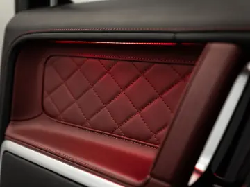 MERCEDES-BENZ G 450d AMG-Line SUPERIOR MBEAM DISTR G…