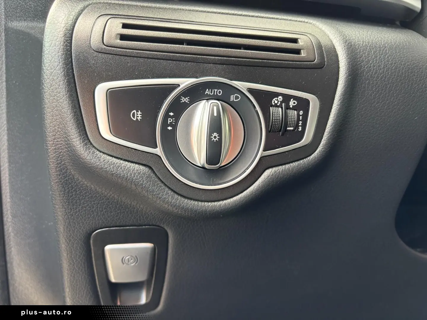 MERCEDES-BENZ V 220 d LANG